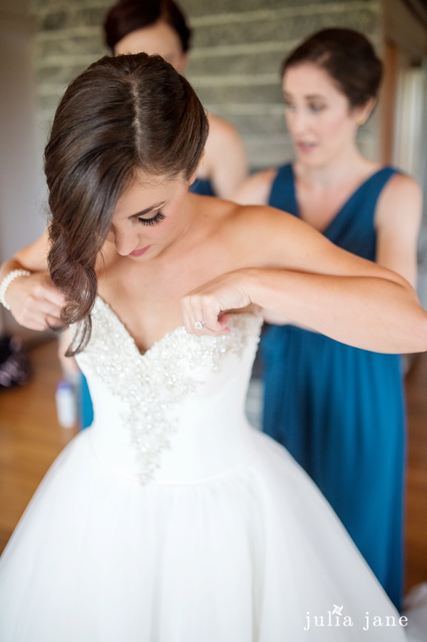 Timeless Wedding Photography by Connecticut Wedding Photographer Julia Jane Studios